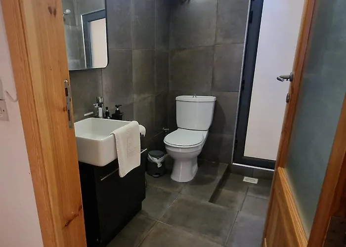 Beachfront Bliss Case de vacanță Qbajjar