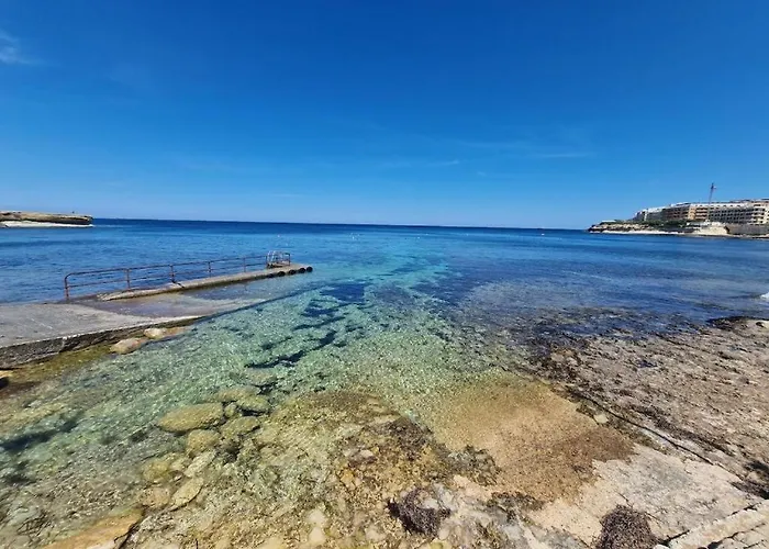 Holiday home Beachfront Bliss *